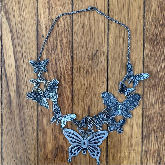 Butterfly Necklace - Picture 1 of 1